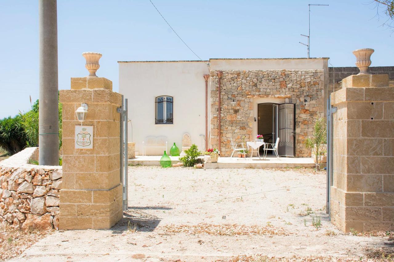 ポルト・チェザーレオ Casale Conte Dell'Annaヴィラ エクステリア 写真